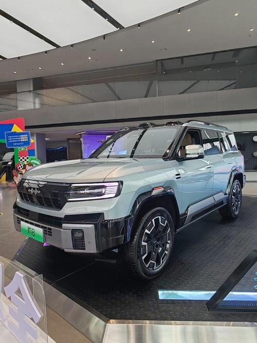 成都双流区利旺恒企业管理咨询比亚迪方程豹硬派越野的爆款，英菲尼迪35周年与你共成长